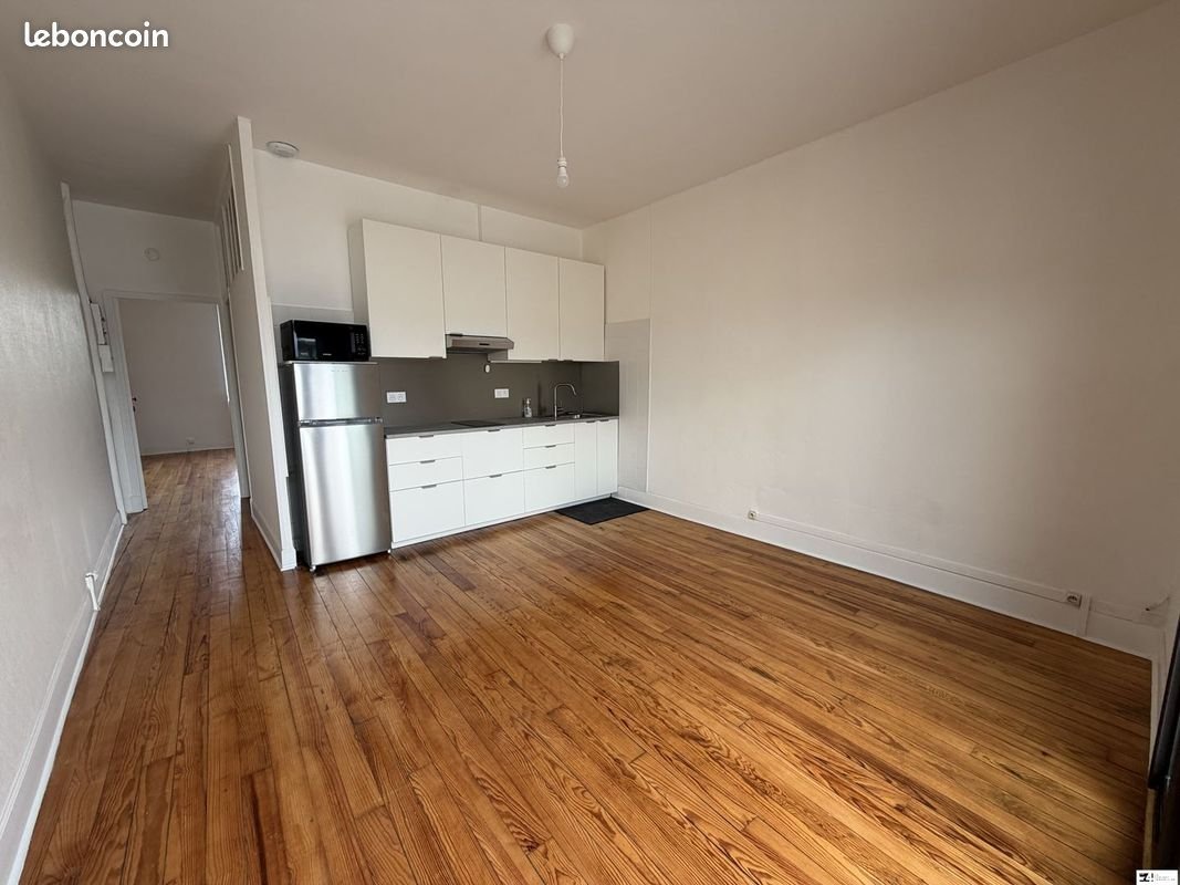 Appartement à louer, 47m², Cazères