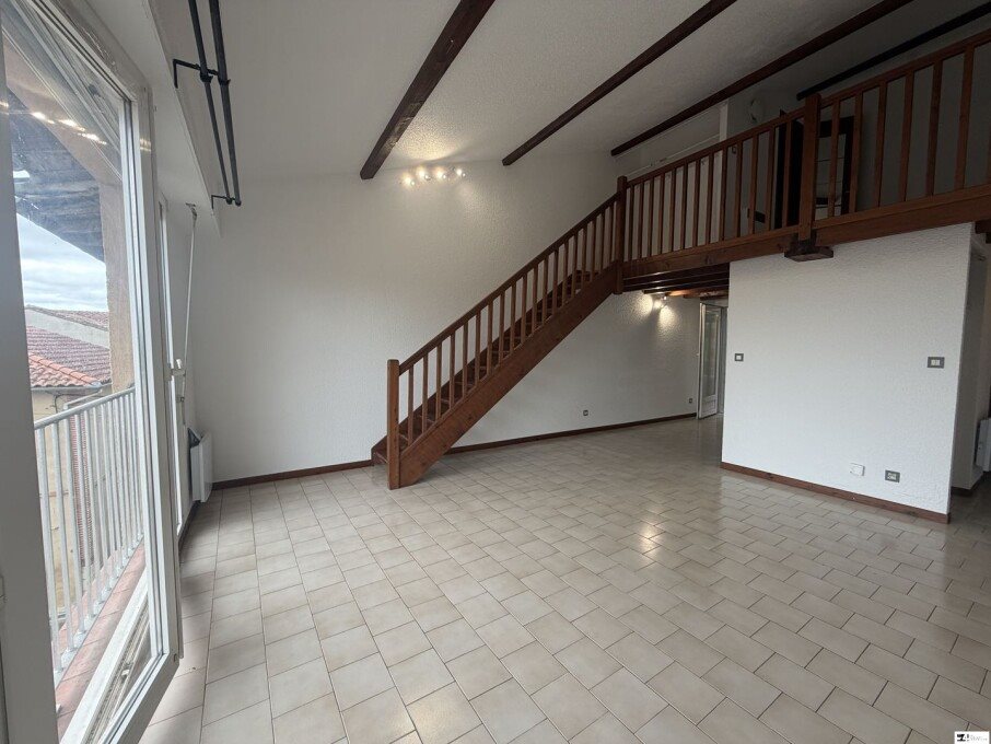 Appartement à louer, 46m², Carbonne