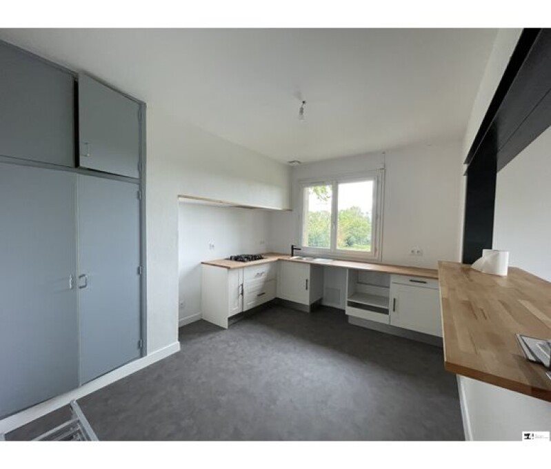 Appartement à louer, 105m², Cazères