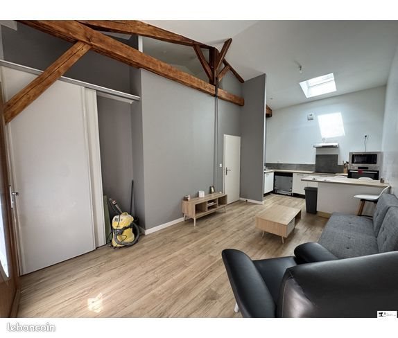 Appartement à louer, 66m², Cazères