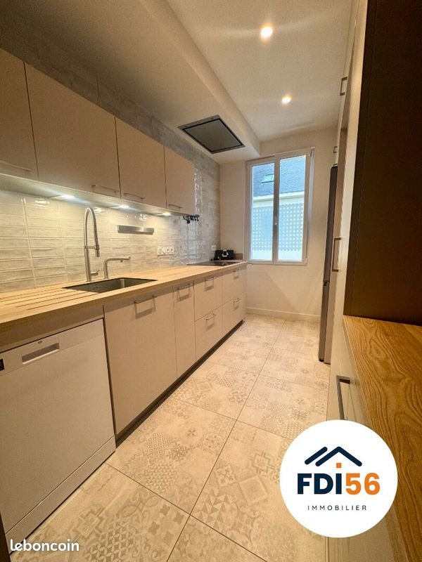 Appartement à louer, 175m², Lorient