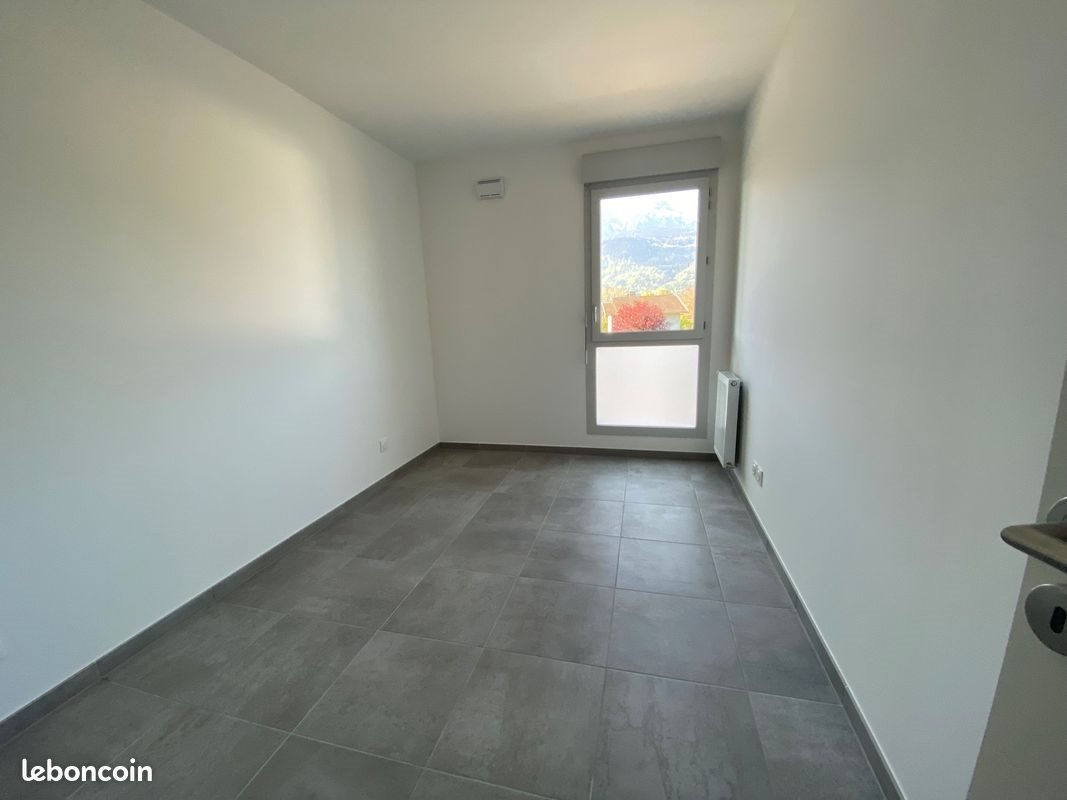 Appartement à louer, 42m², Thyez