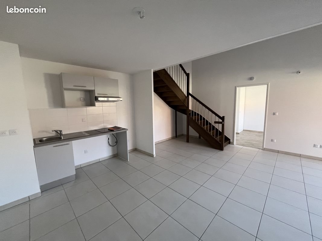 Maison à louer, 69m², Castelginest