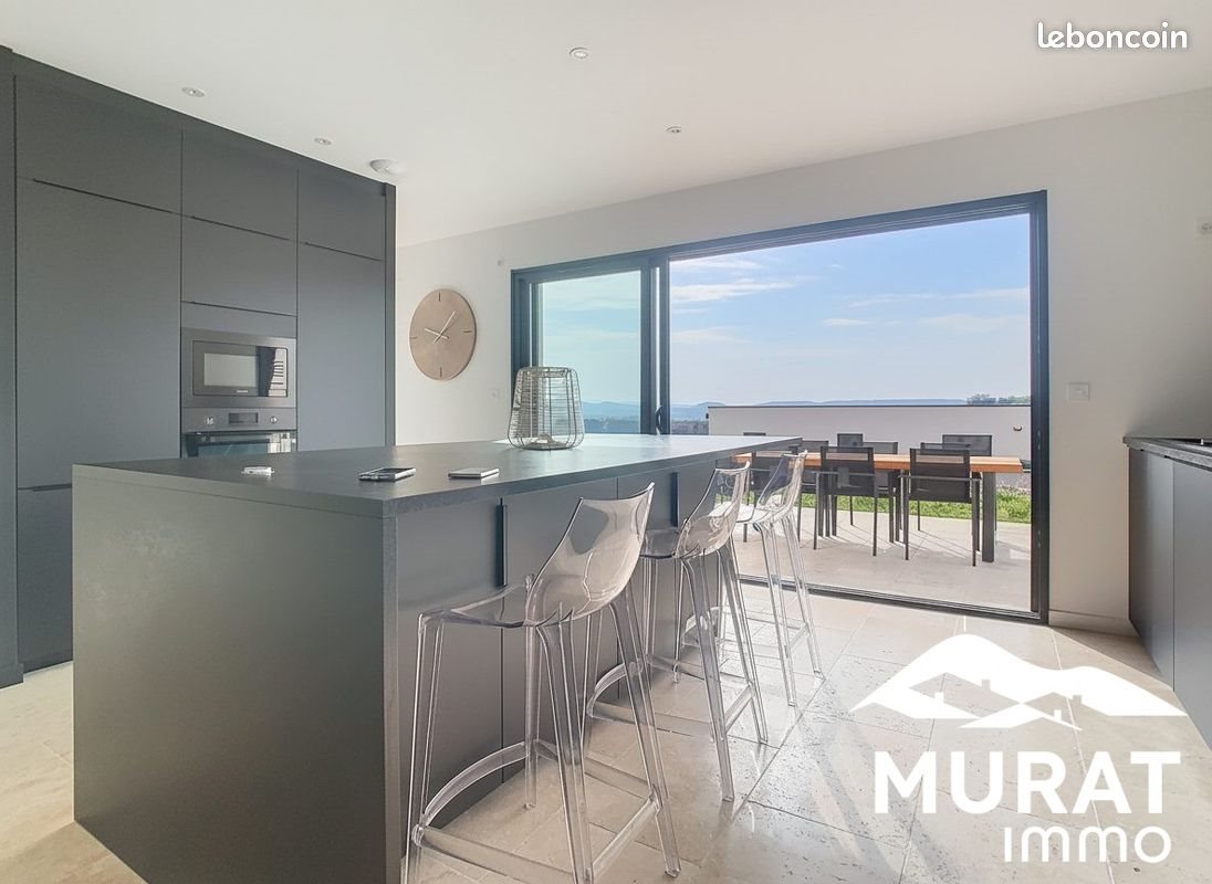 Maison à vendre, 125m², Tallende