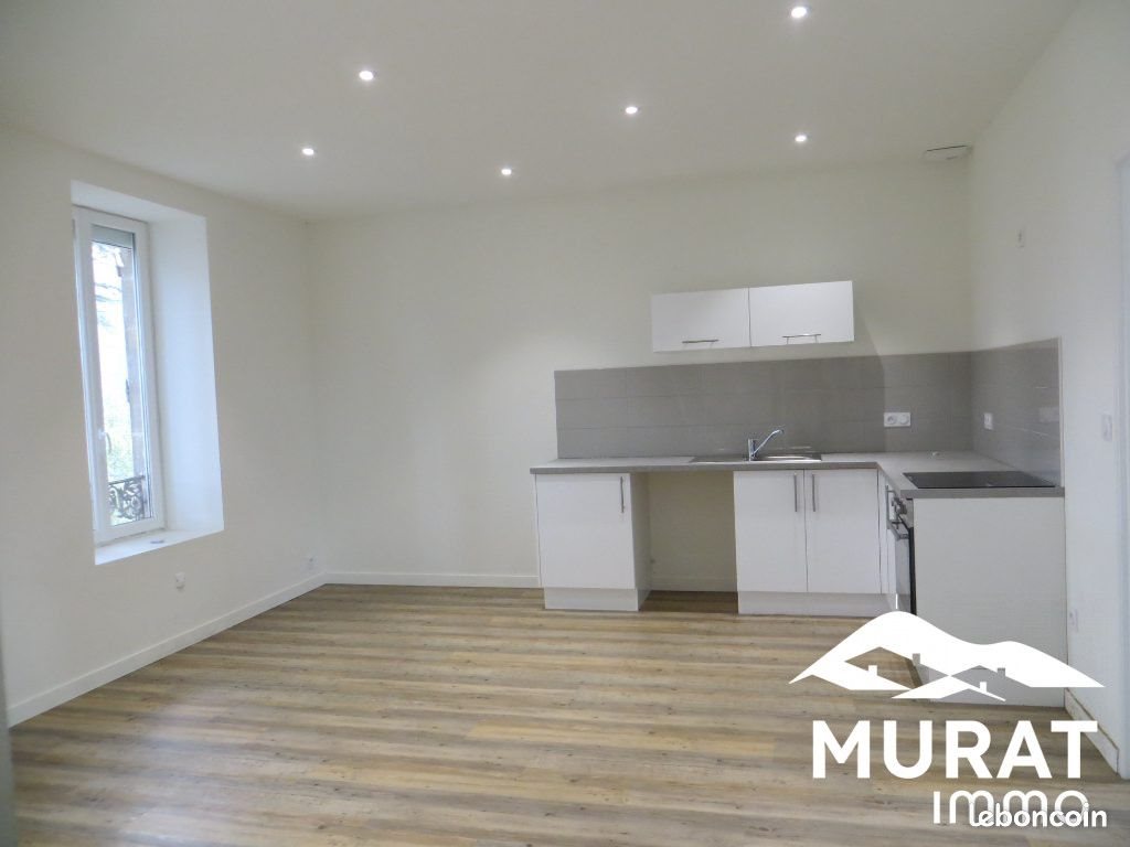 Appartement à louer, 48m², Le Cendre