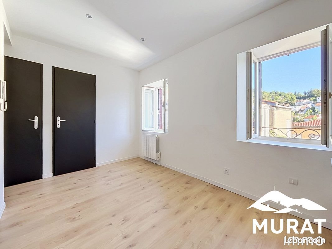 Appartement à louer, 25m², Royat