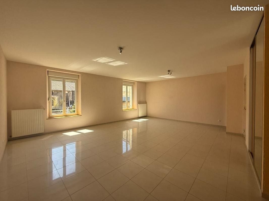 Appartement à louer, 160m², Bar-le-Duc
