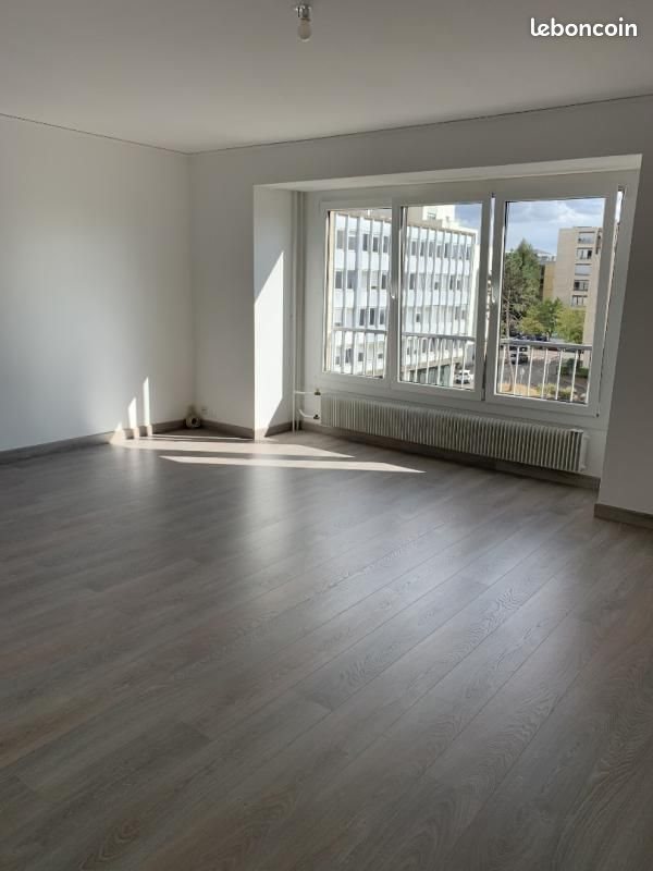 Appartement à louer, 45m², Chaumont