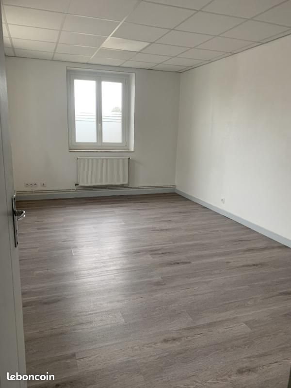Appartement à louer, 58m², Biesles