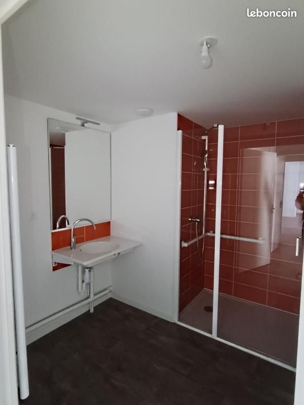 Appartement à louer, 64m², Brécé