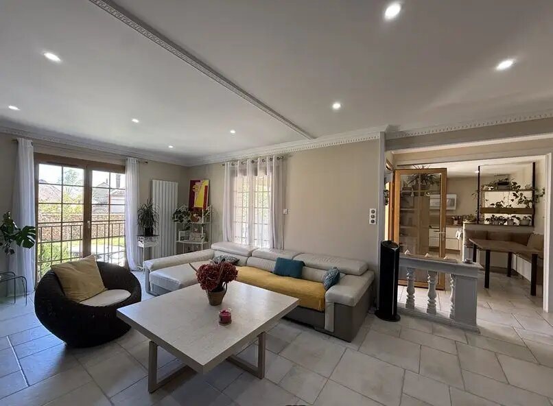 Maison à vendre, 211m², Marville-Moutiers-Brûlé
