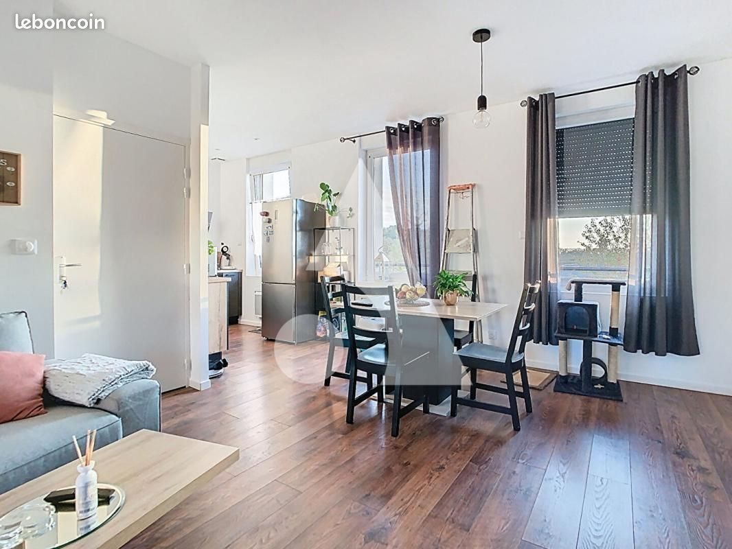 Appartement à louer, 45m², Corbehem