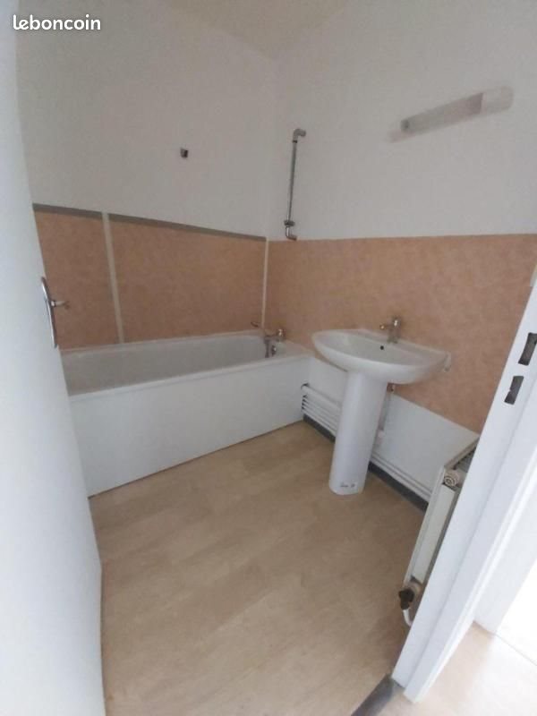 Appartement à louer, 97m², Stenay