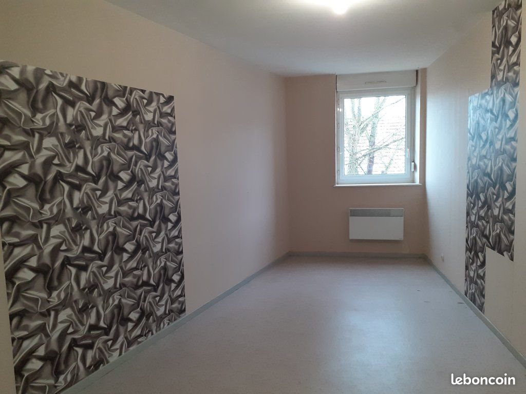Appartement à louer, 70m², Montmédy