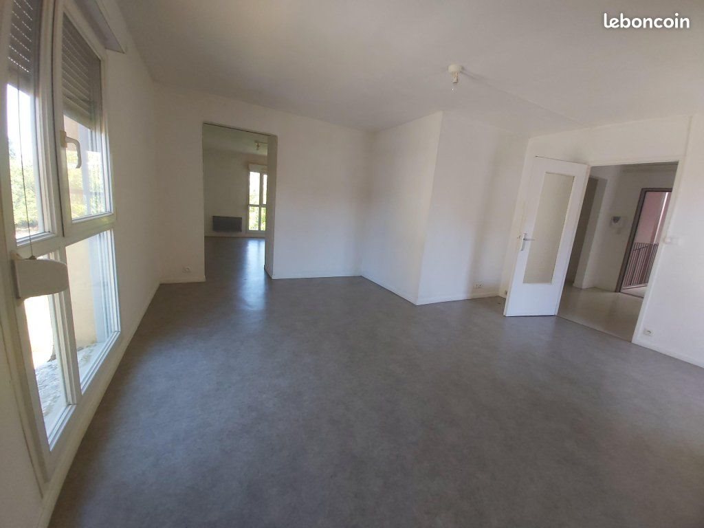 Appartement à louer, 88m², Etain