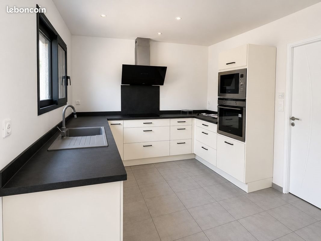 Maison à vendre, 114m², Bruguières