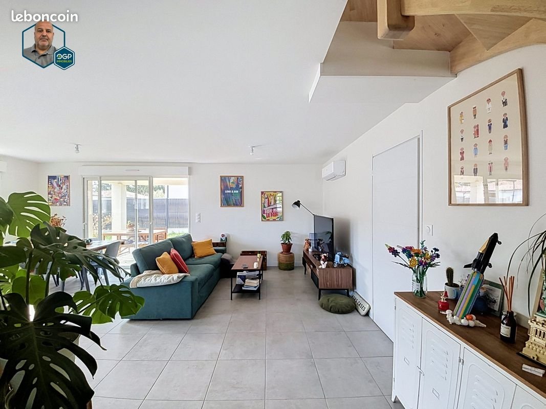 Maison à louer, 97m², Montbartier