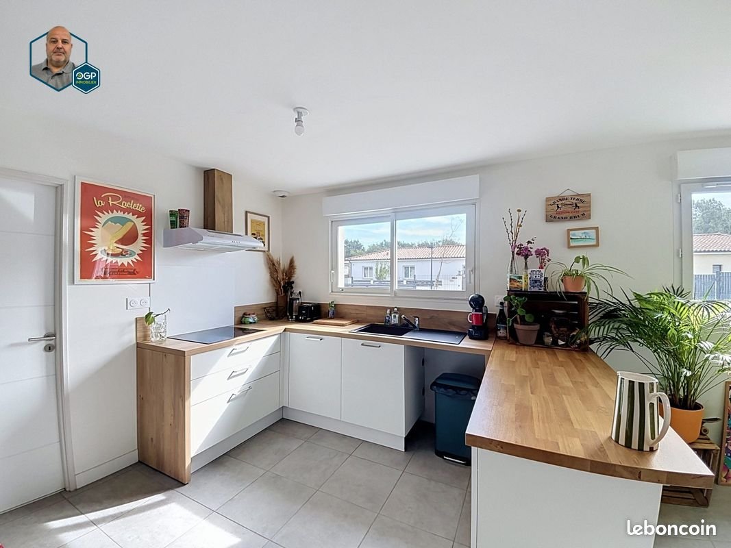 Maison à louer, 97m², Montbartier