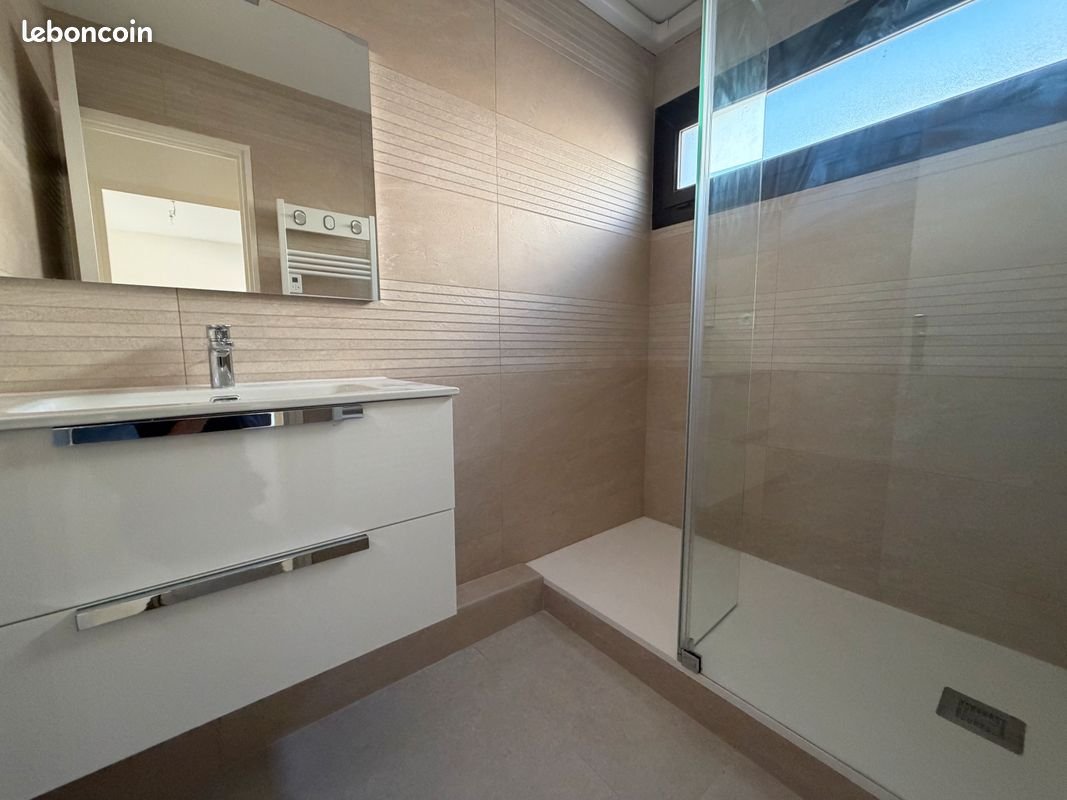 Appartement à louer, 52m², Bandol