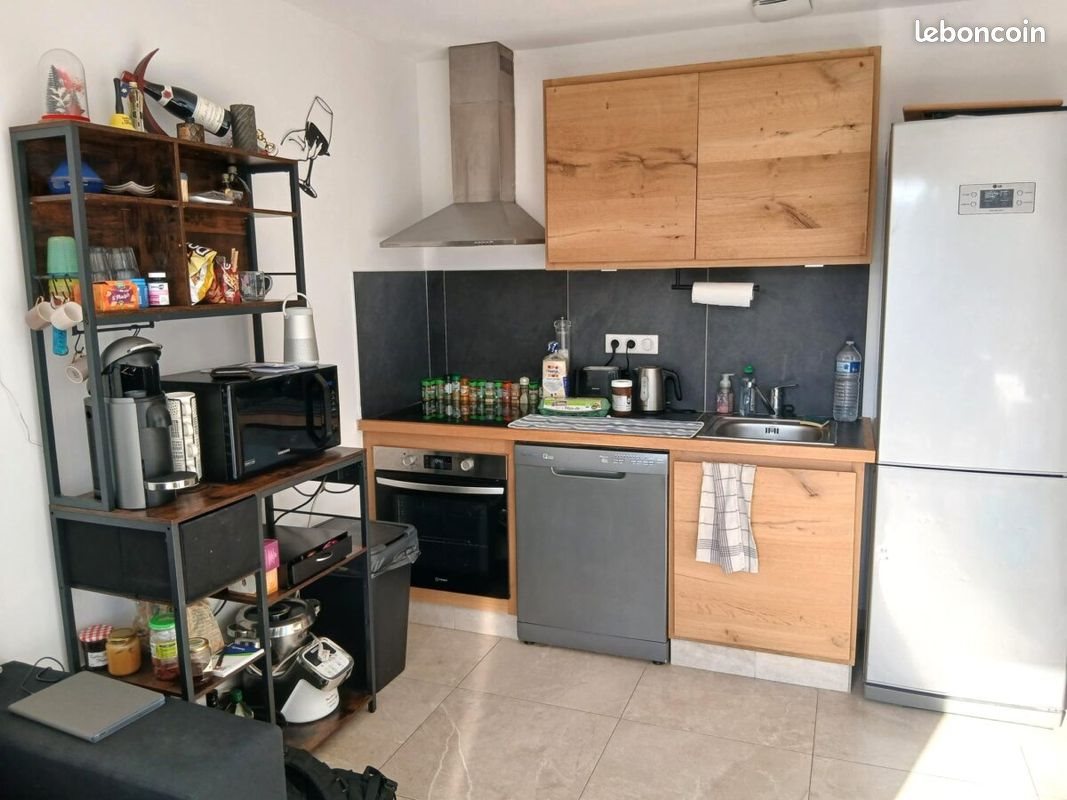 Appartement à louer, 50m², Nans-les-Pins