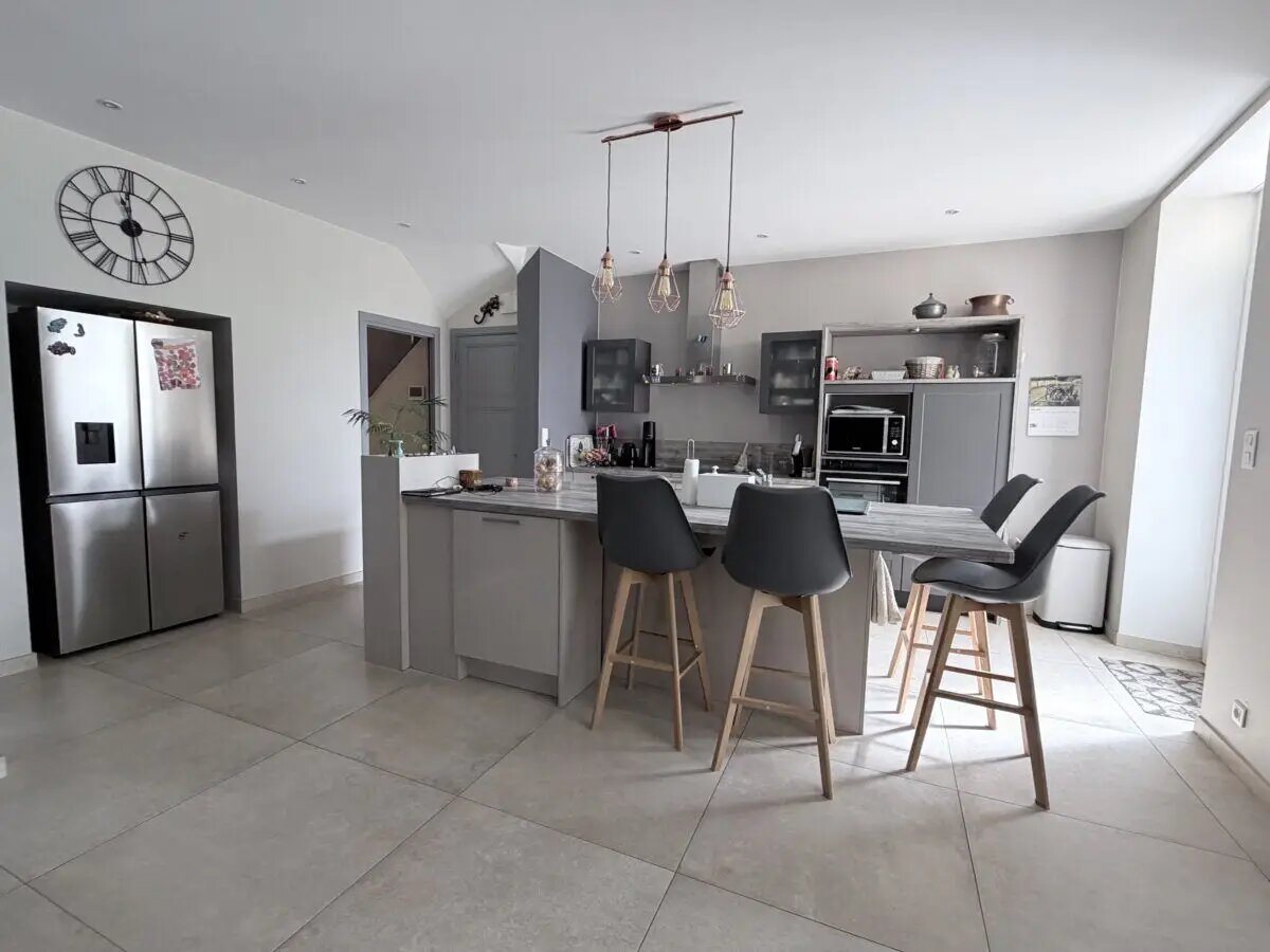 Maison à vendre, 166m², Saint-Zacharie