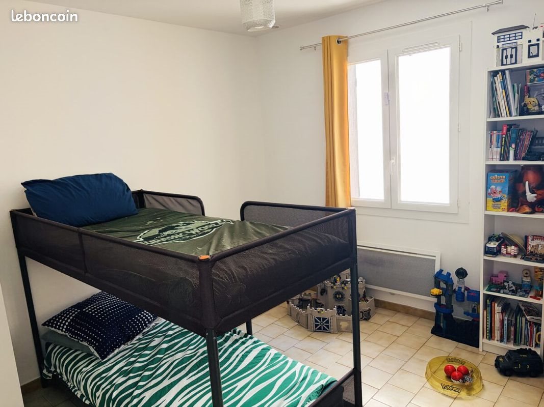 Appartement à louer, 73m², Saint-Zacharie