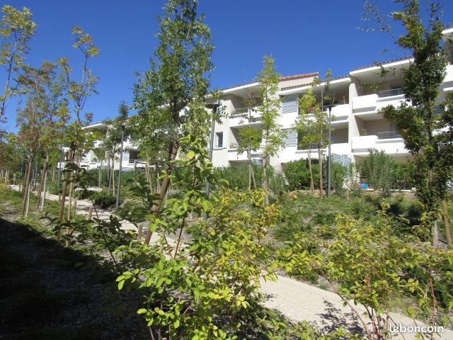 Appartement à louer, 66m², Saint-Zacharie