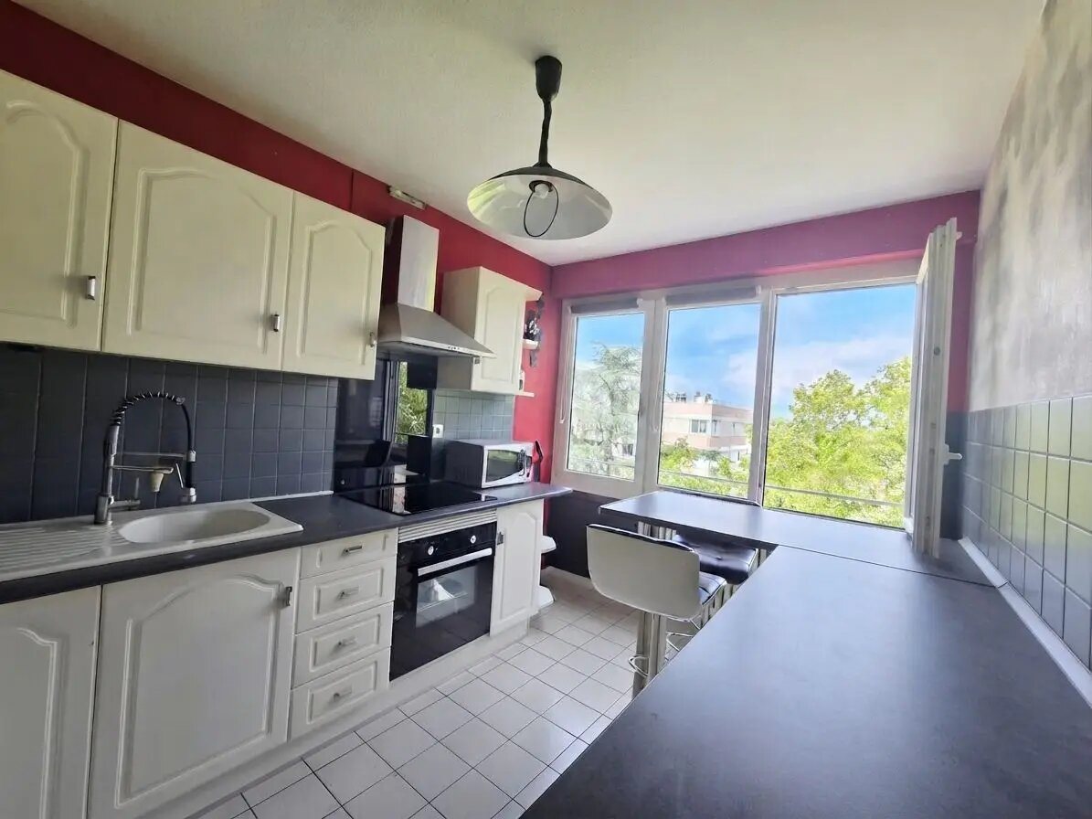 Appartement à vendre, 84m², Chenôve