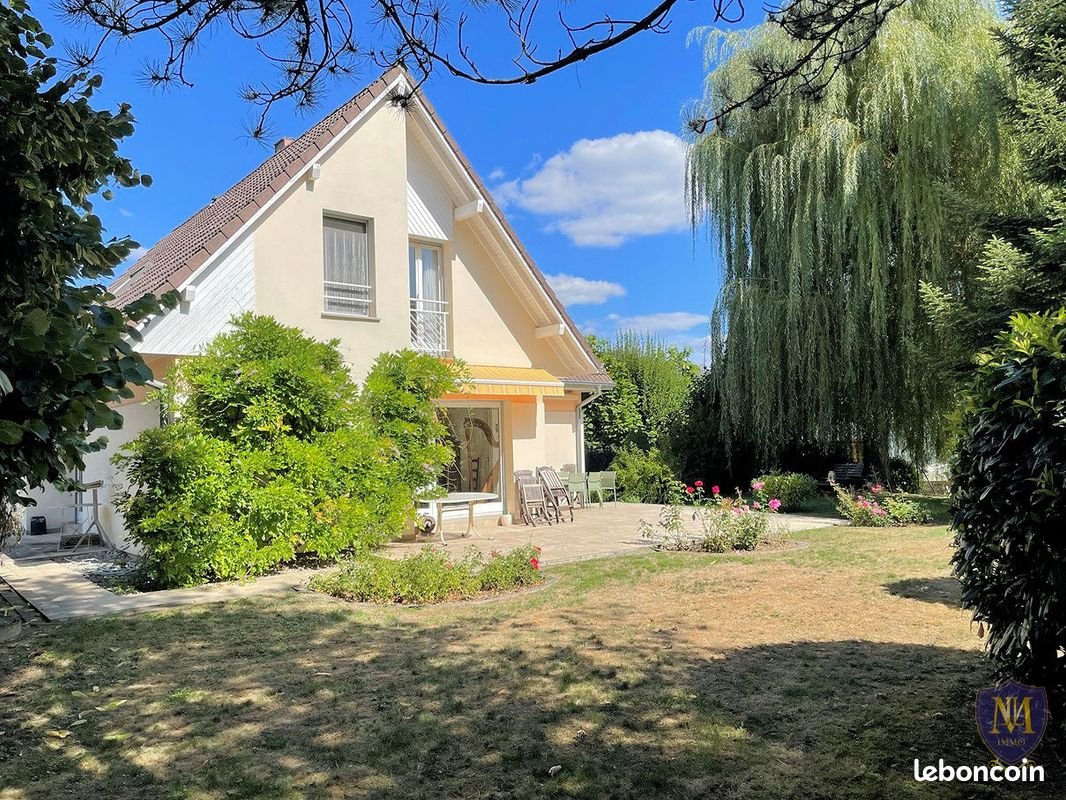 Maison à vendre, 146m², Leymen