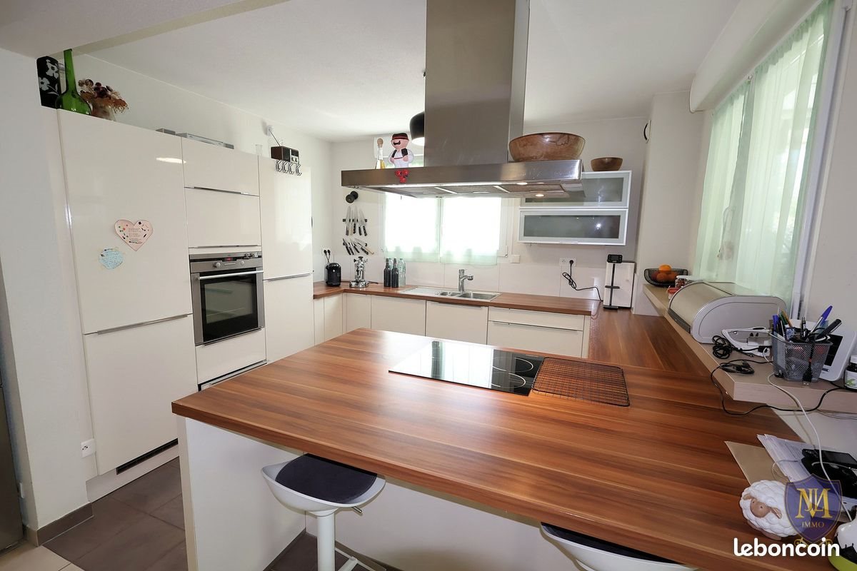 Appartement à vendre, 118m², Hégenheim