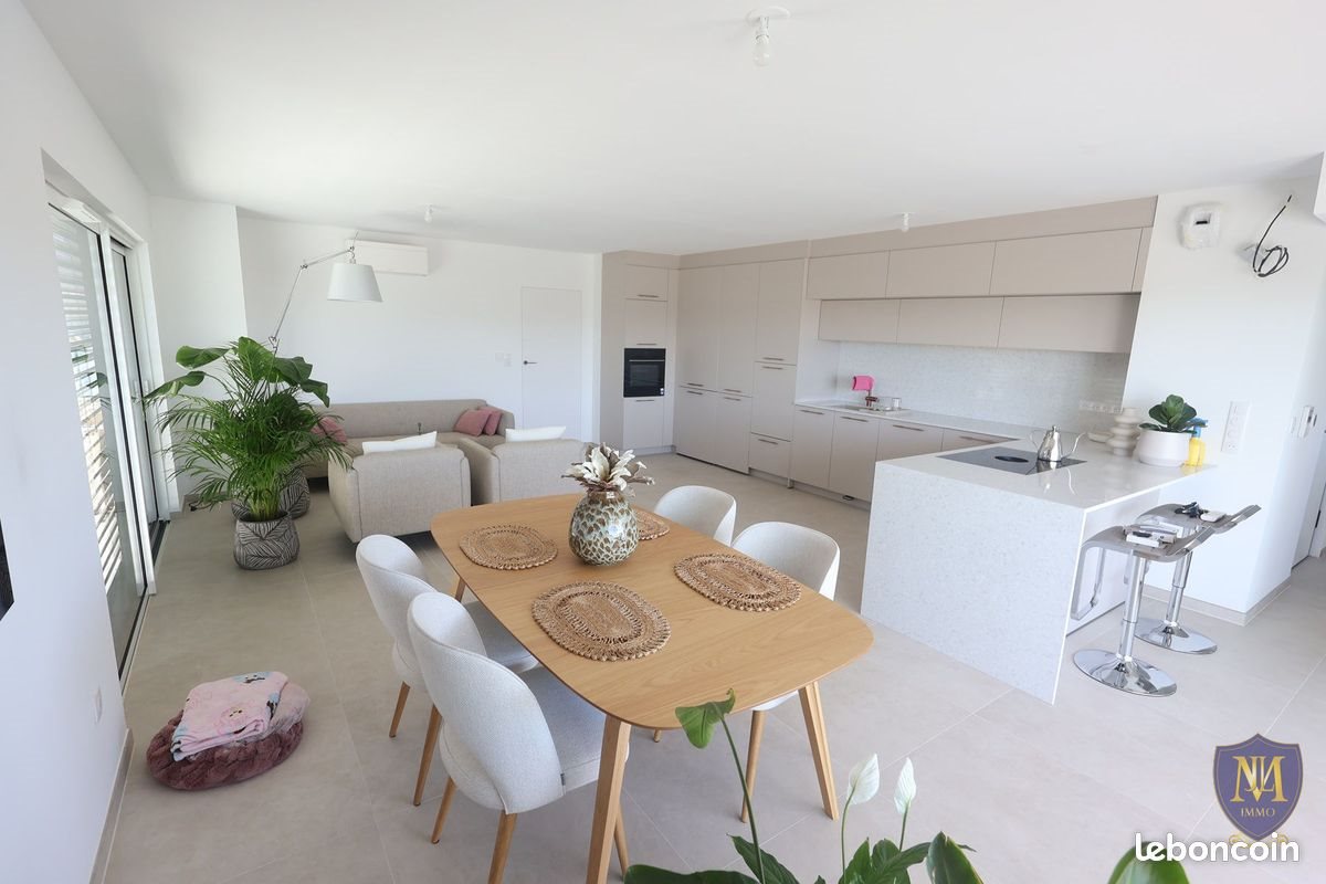 Appartement à vendre, 123m², Village-Neuf