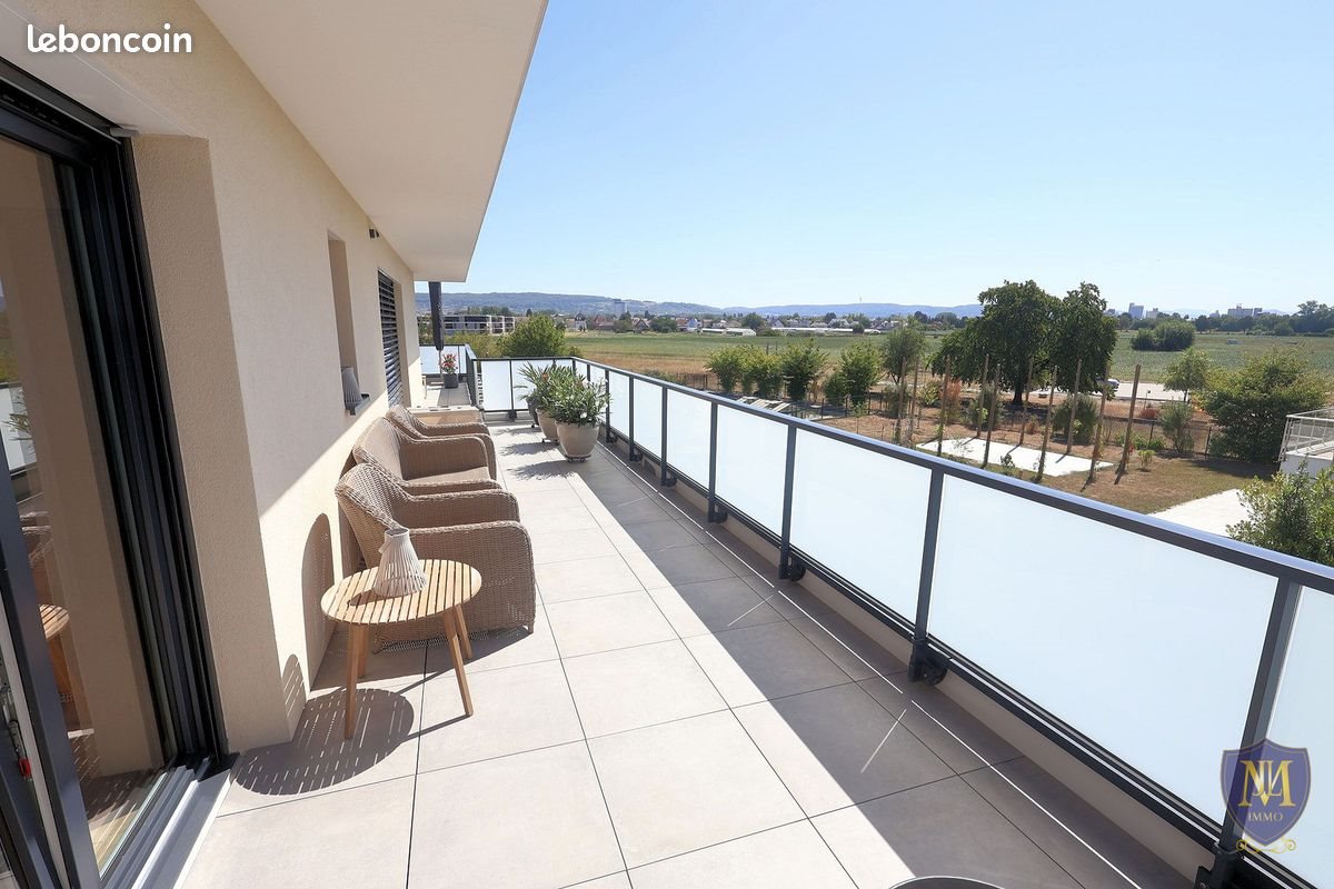 Appartement à vendre, 123m², Village-Neuf