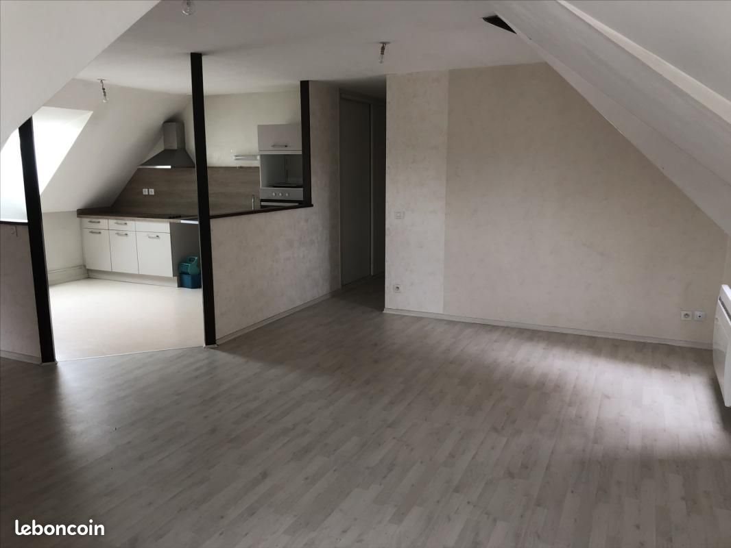 Appartement à louer, 78m², Riom