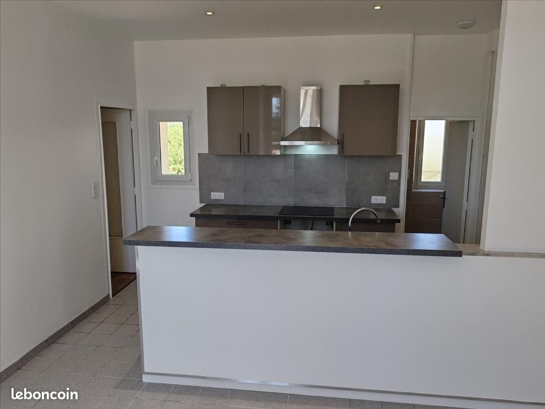 Appartement à louer, 92m², Mozac