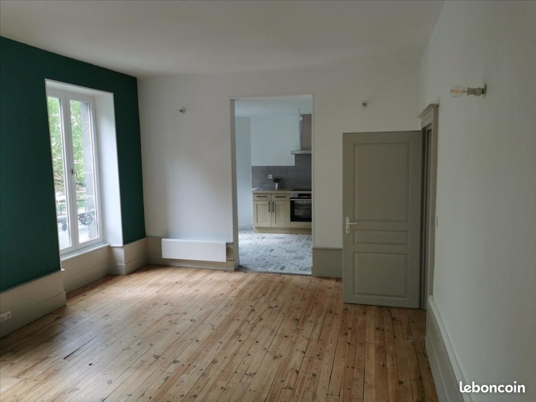 Appartement à louer, 57m², Riom