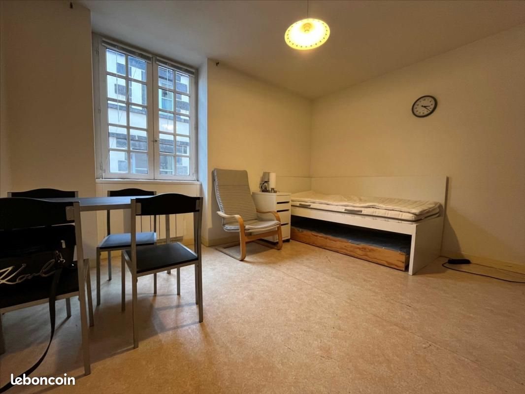 Appartement à louer, 25m², Riom