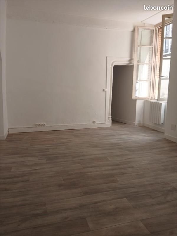 Appartement à louer, 49m², Riom