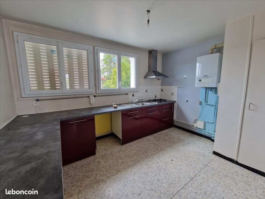 Appartement à louer, 63m², Riom