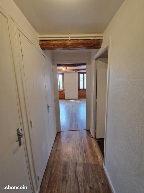Appartement à louer, 33m², Riom