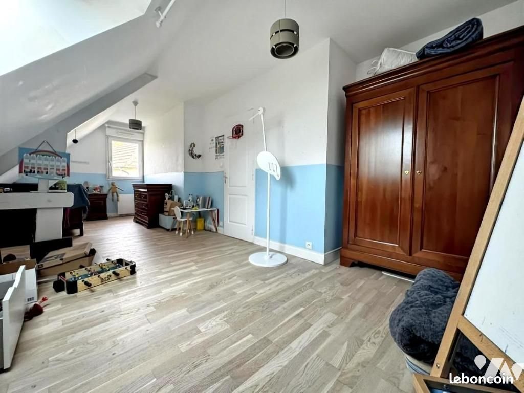 Maison à vendre, 125m², Carpiquet