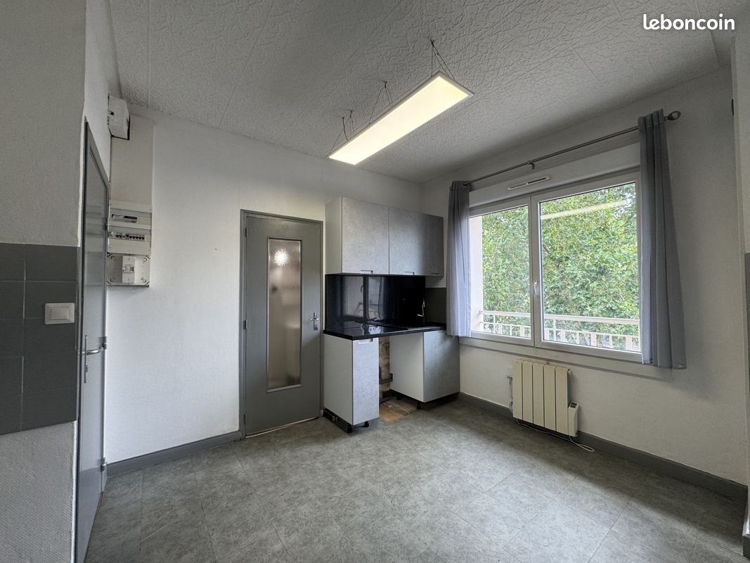 Appartement à louer, 39m², Neuves-Maisons