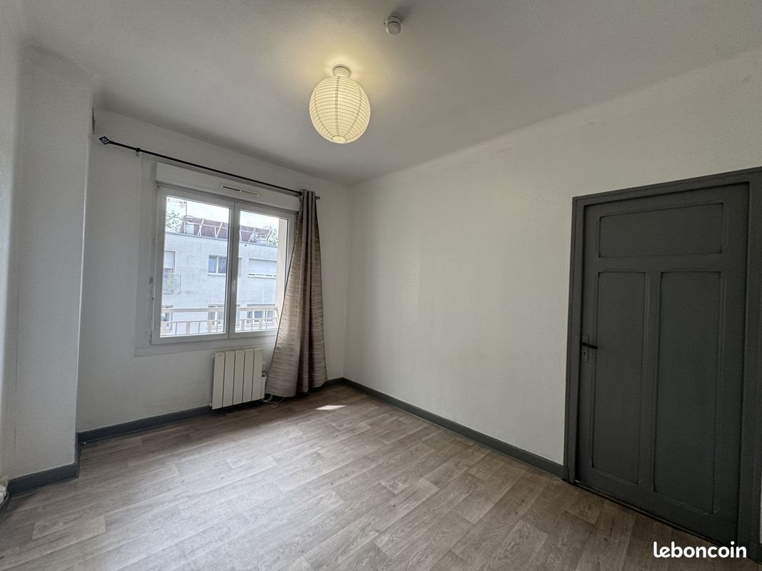 Appartement à louer, 39m², Neuves-Maisons