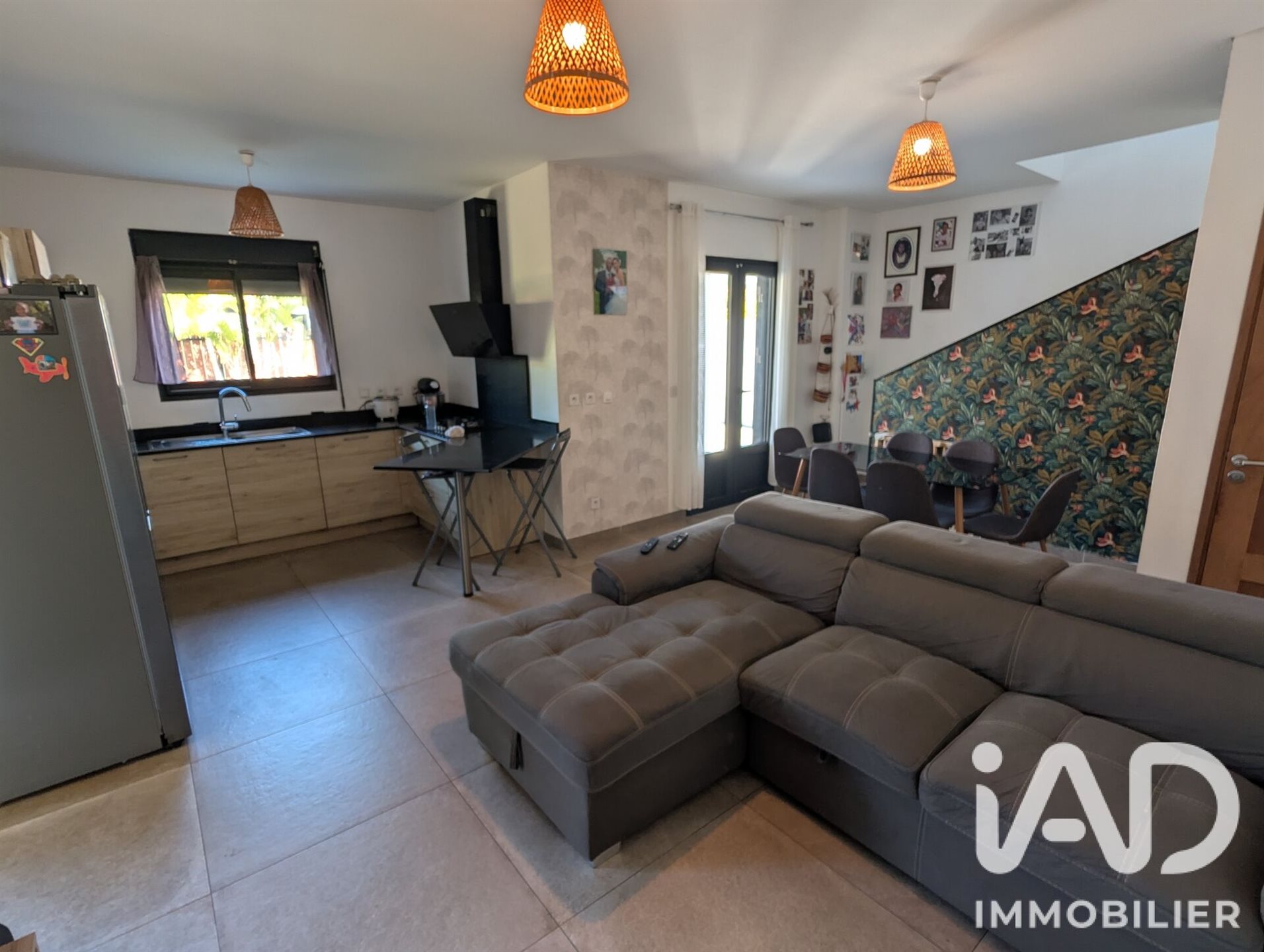 Maison à vendre, 92m², Sainte-Suzanne