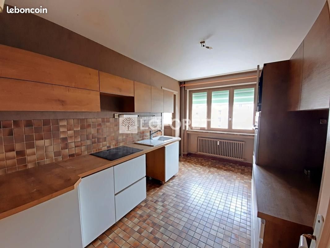 Appartement à vendre, 141m², Saint-Étienne