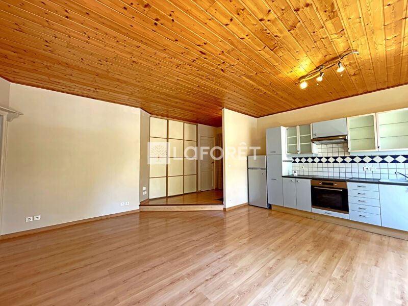 Appartement à louer, 80m², Saint-Etienne