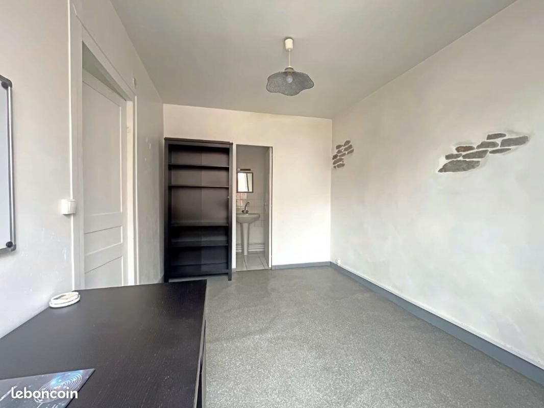 Appartement à louer, 26m², Saint-Etienne
