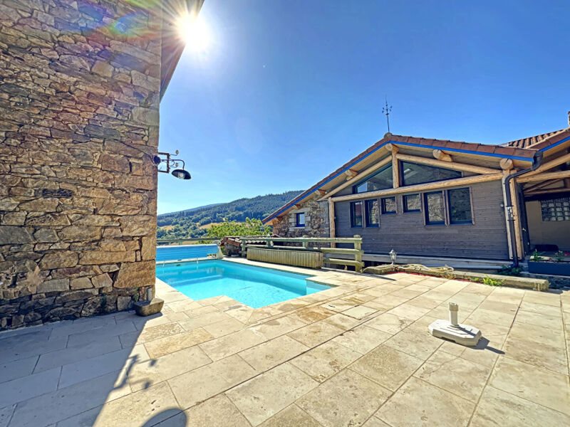 Maison à vendre, 190m², Doizieux