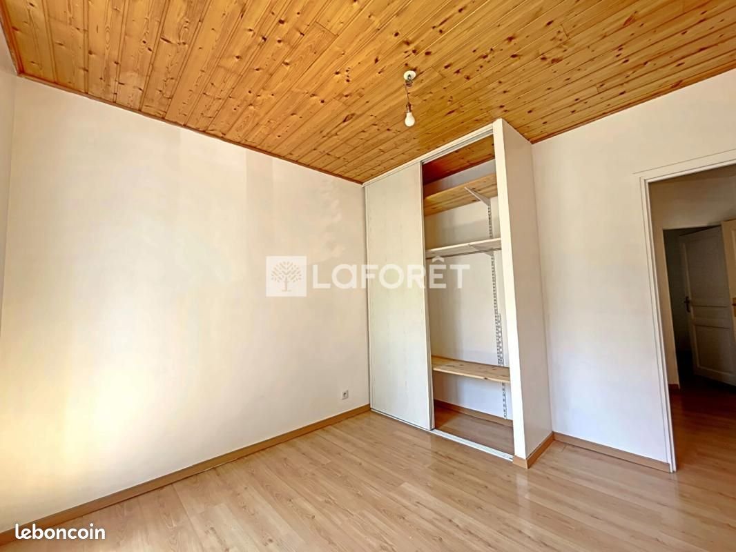 Appartement à louer, 80m², Saint-Étienne