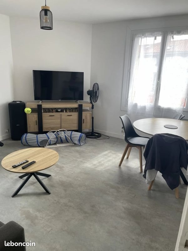 Appartement à louer, 59m², Aigrefeuille-sur-Maine