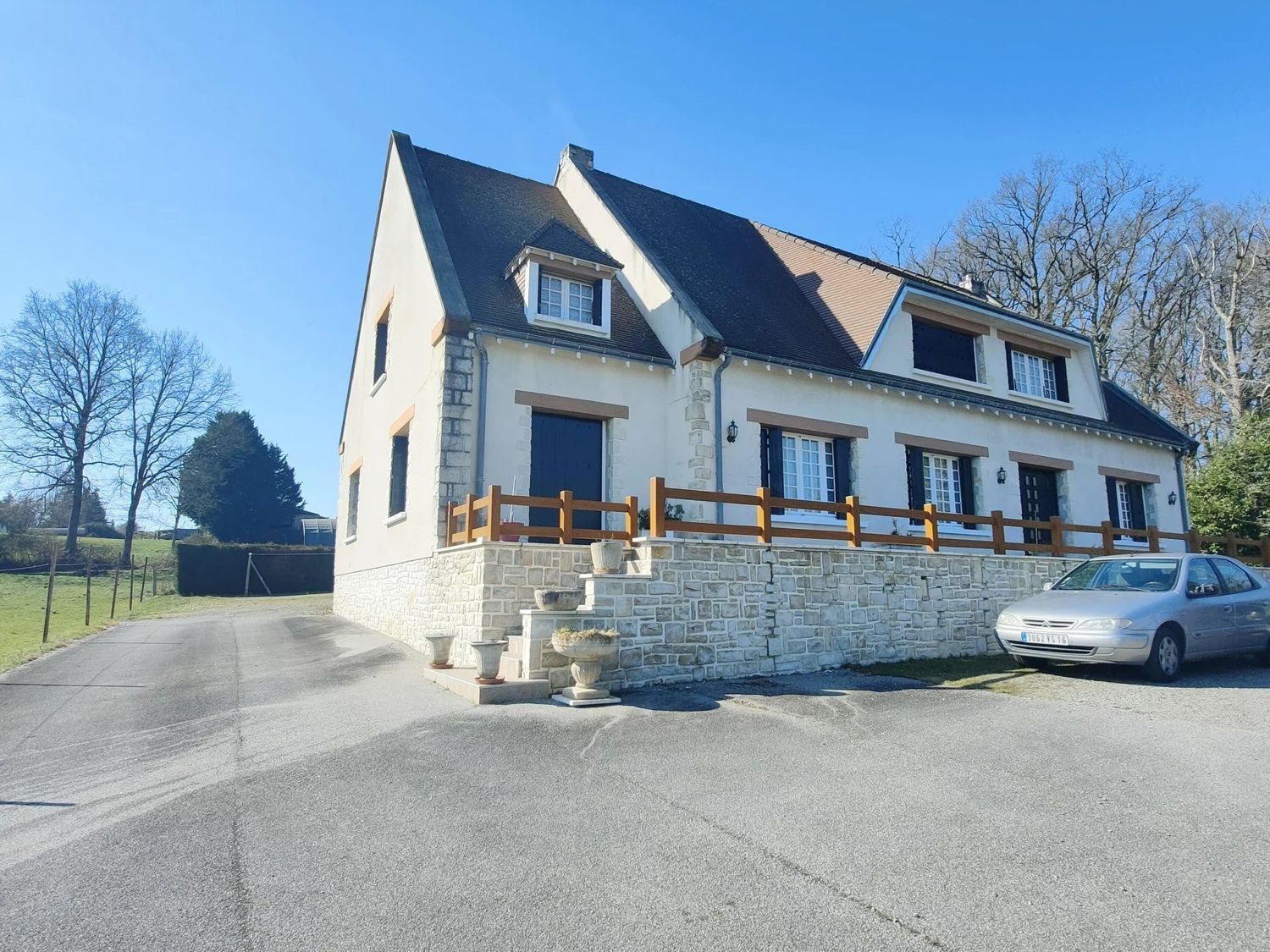 Maison à vendre, 200m², Saillat-sur-Vienne